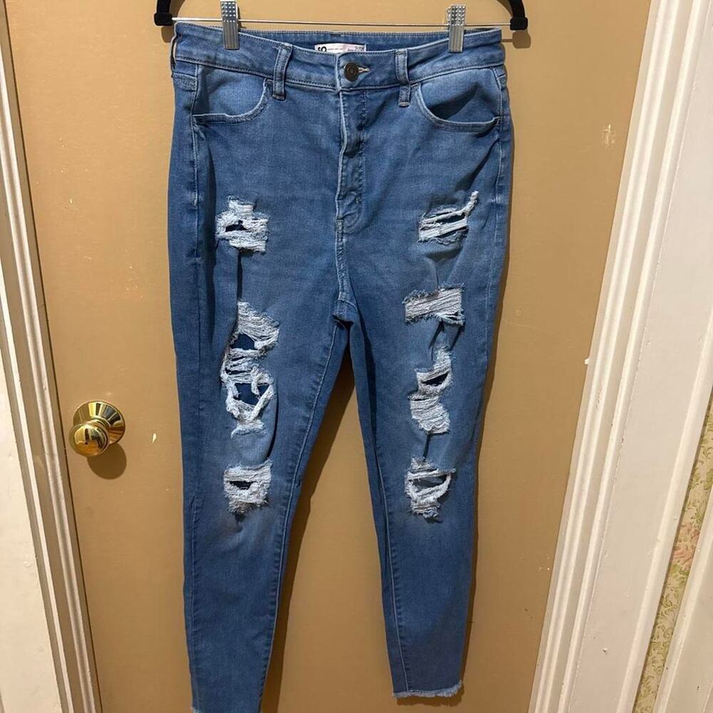 SO Curvy Jeggings Womens 13/31W Blue Good Super High Rise Distressed Raw Hem